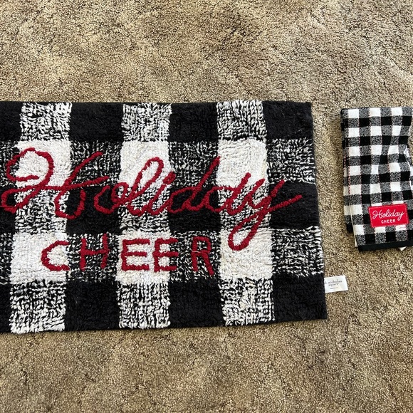 Holiday Rug/towel - Picture 1 of 2